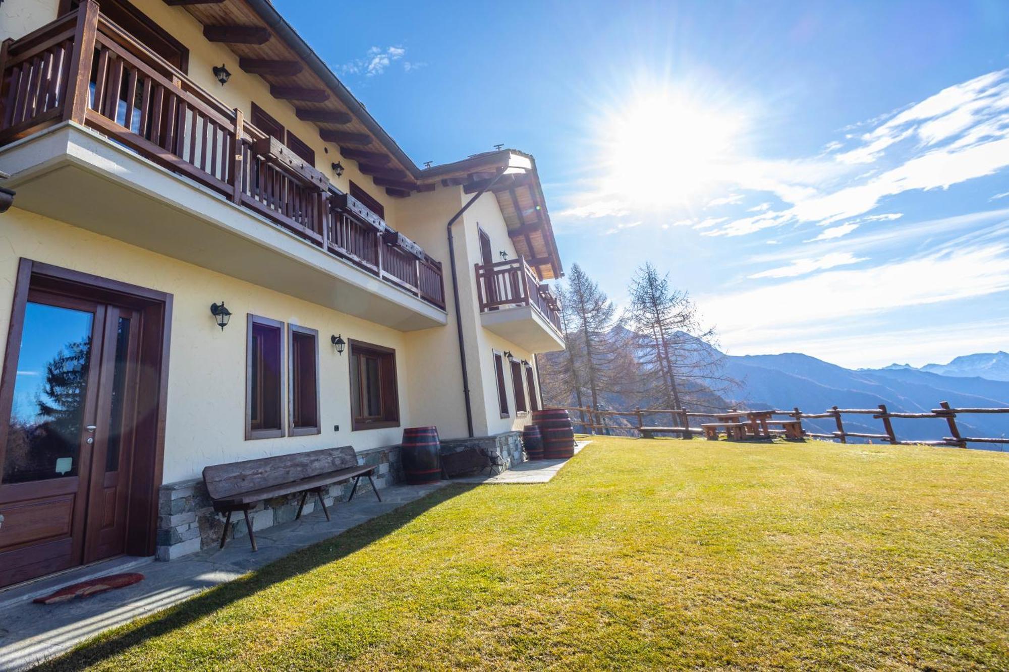 Le Coin Des Melezes - Nature & Trek - Camere In Baita Di Montagna Брюссон Екстер'єр фото
