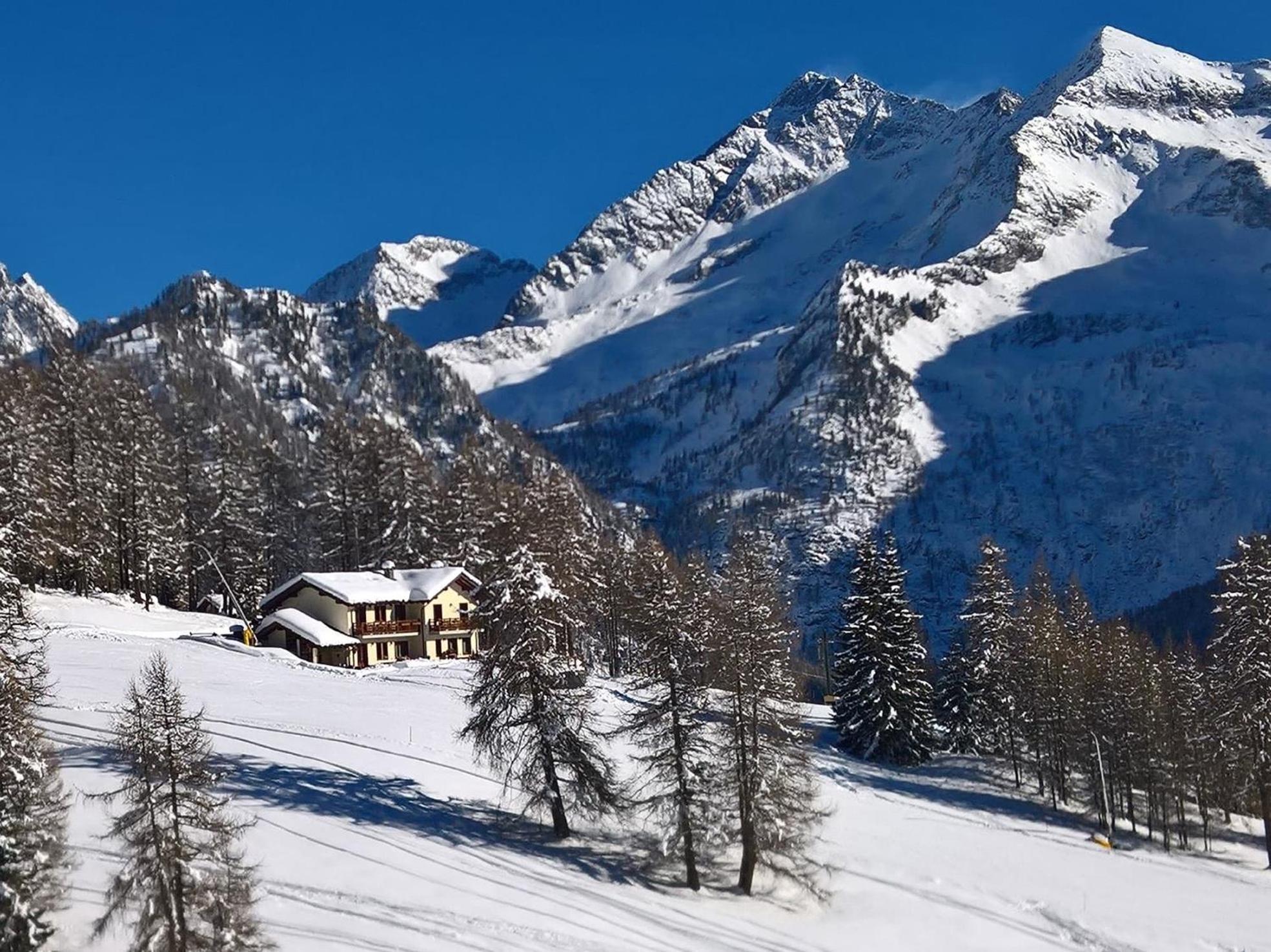 Le Coin Des Melezes - Nature & Trek - Camere In Baita Di Montagna Брюссон Екстер'єр фото
