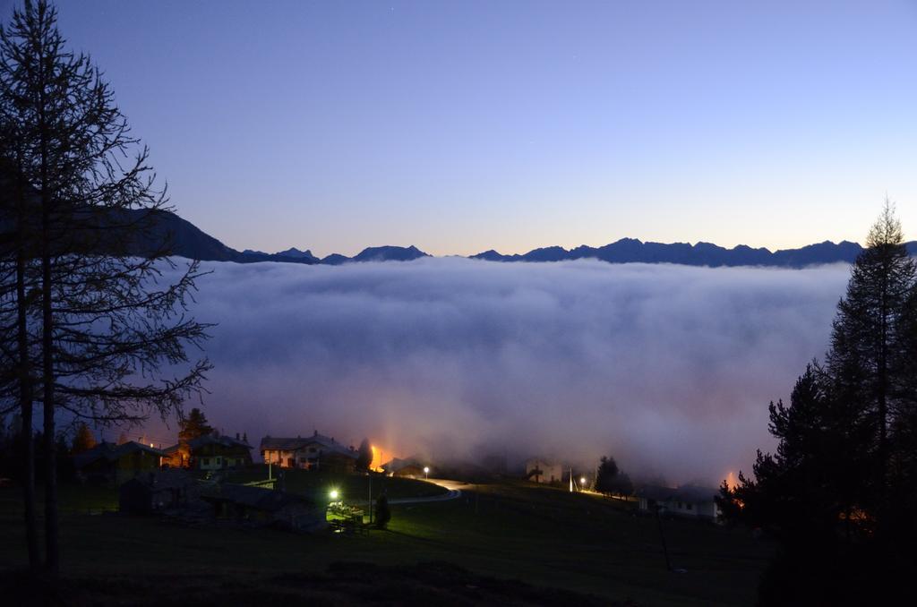 Le Coin Des Melezes - Nature & Trek - Camere In Baita Di Montagna Брюссон Екстер'єр фото